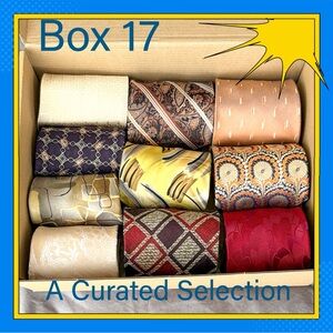 Box 17 - Men's Yellow and Gold Patterned Necktie - Classic Gift Set